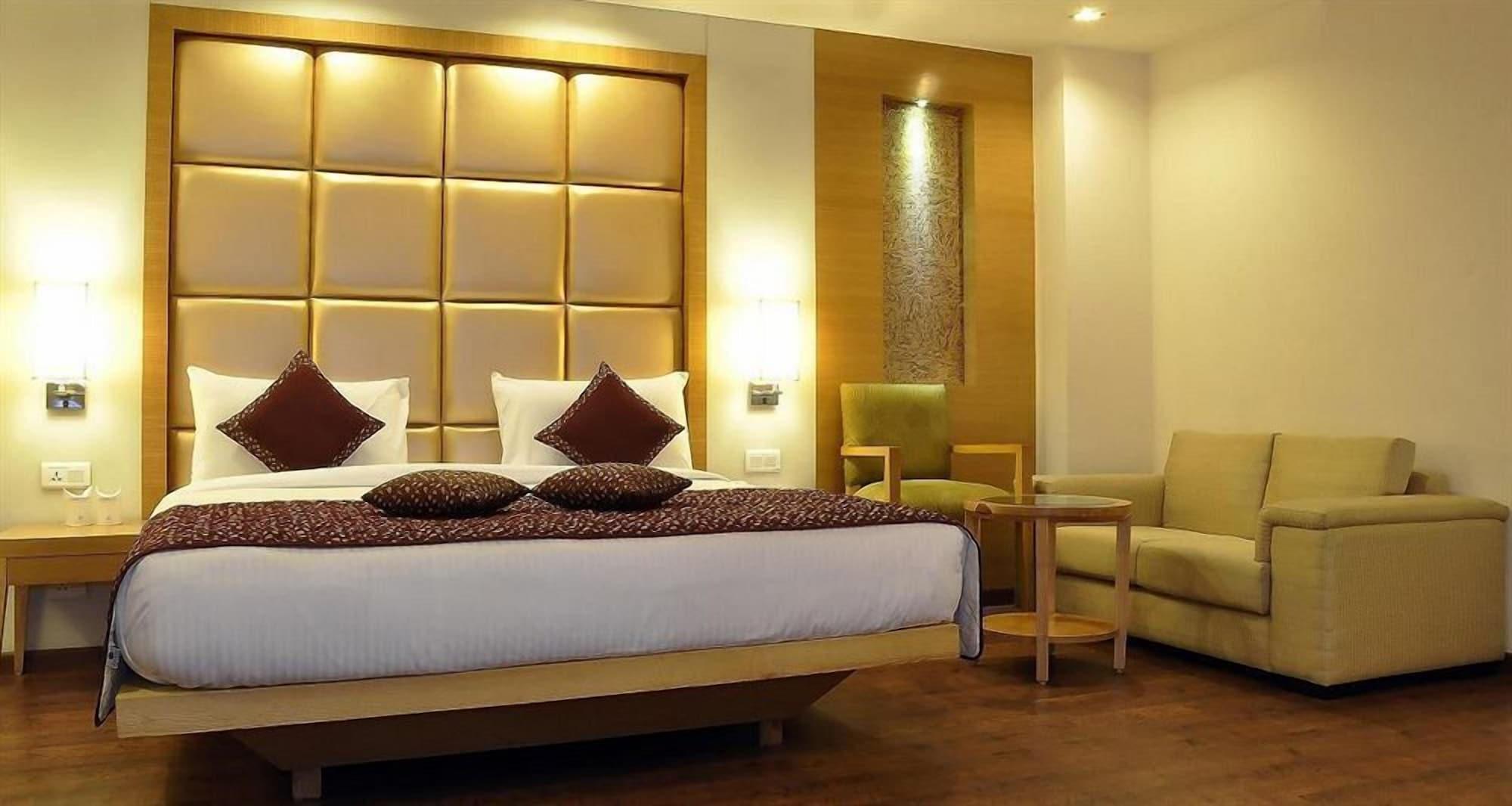 Almondz Hotel Νέο Δελχί Εξωτερικό φωτογραφία