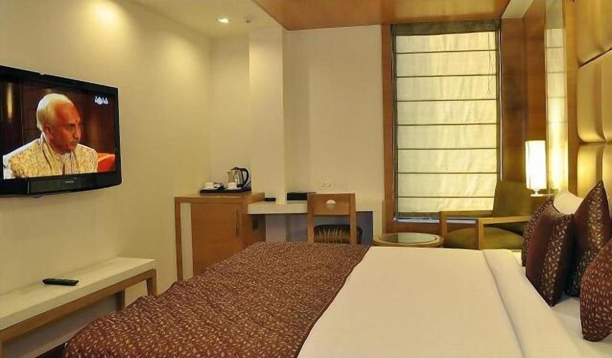 Almondz Hotel Νέο Δελχί Εξωτερικό φωτογραφία
