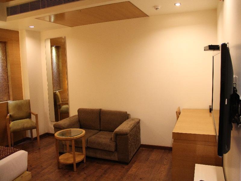 Almondz Hotel Νέο Δελχί Εξωτερικό φωτογραφία