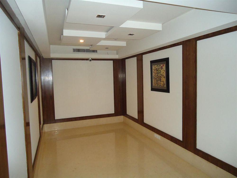 Almondz Hotel Νέο Δελχί Εξωτερικό φωτογραφία